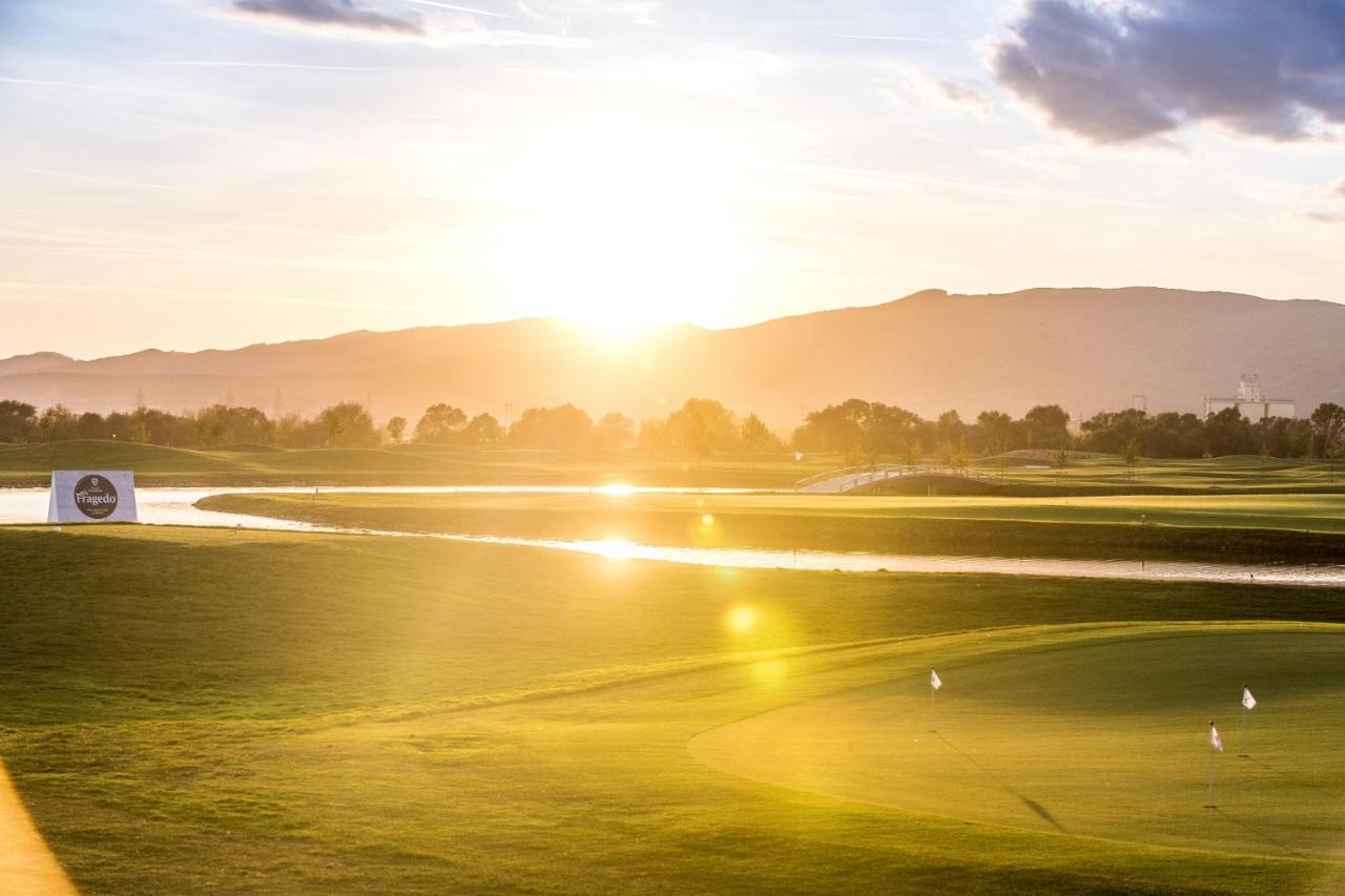 Theodora Golf Club Hotel อัลบายูเลีย ภายนอก รูปภาพ